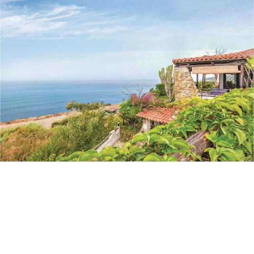 Three-Bedroom Holiday home Parghelia VV with Sea View 09