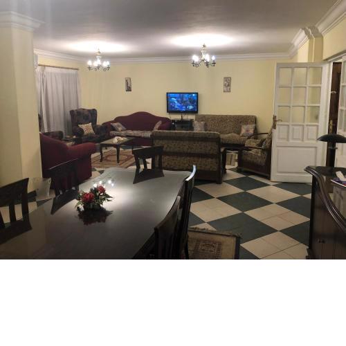 Three bedrooms apartment Degla Maadi
