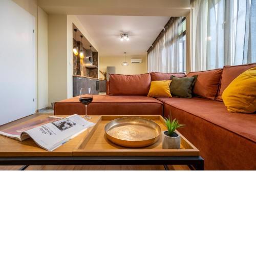 Three Lilies Apartments