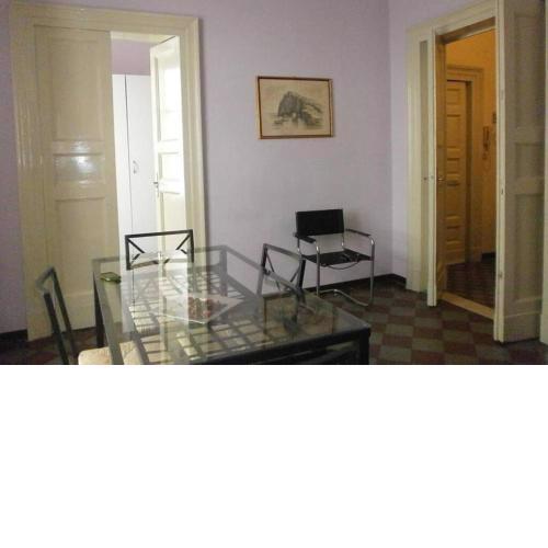 Three Rooms Near Central Station