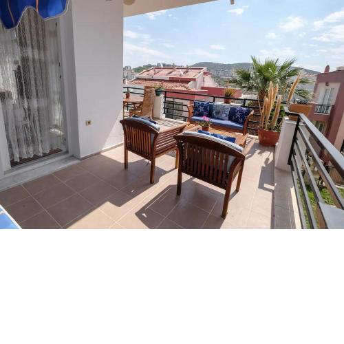 Three-storey house with sea view Turkey, Kusadasi