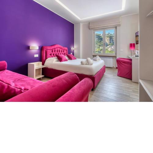 Tiffany Suites
