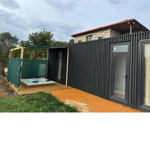TİNY HOUSE