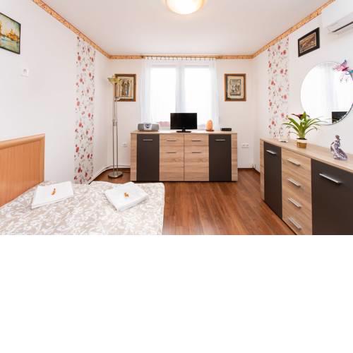 Tip-Top Apartman Ház