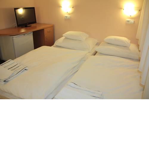 Tisza Corner Hotel