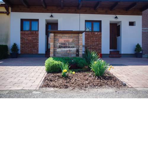 Titi Classic & Trendy Apartman