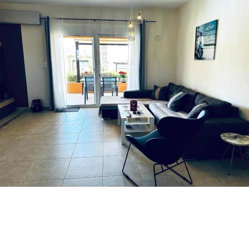 To Steki 1min From Beach 2bd 1ba