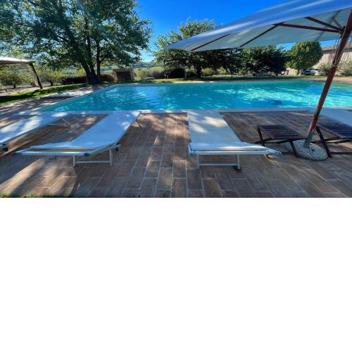 Todi By The PoolSlps 10Exc PoolTodi 5 KmsRestaurant 05 Kms-both easy walks