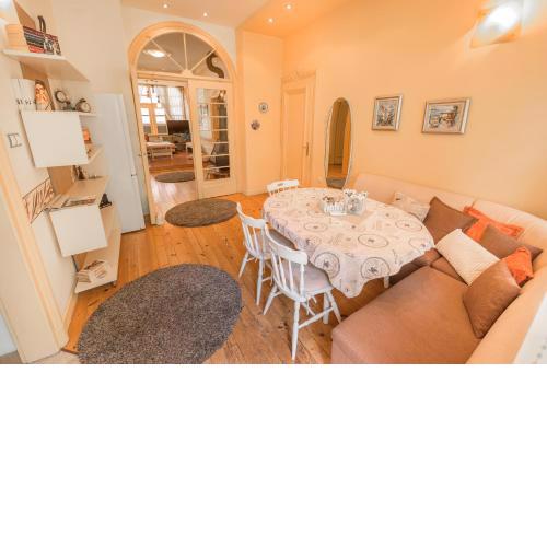 TOMOVI HOME - Three bedrooms City center