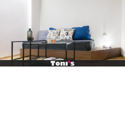 TONI'S Cute Home for Couples, Archeological Museum