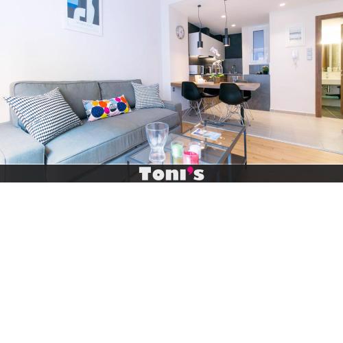TONIS Le Petit Nicolas 1BD Apartment in Koukaki!