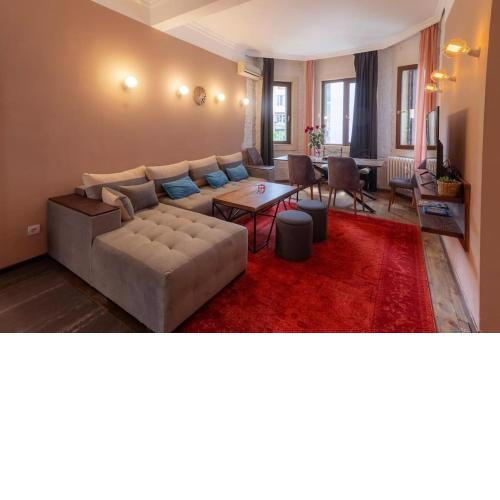 Top Center Relax, NDK & Vitoshka str, FREE parking