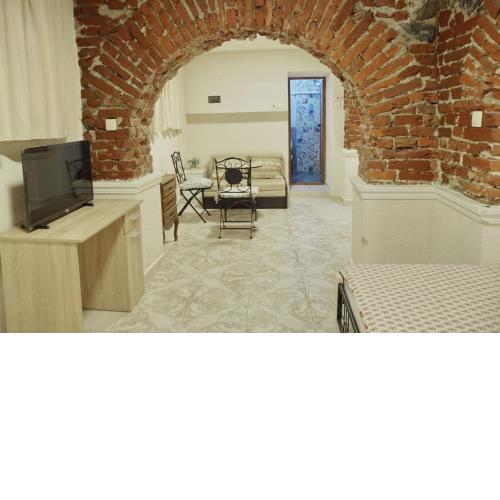 Top Center Semi-detached Apartment Studio