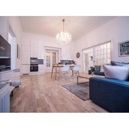Top class apartment in old town 2 bedrooms