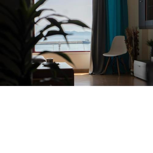 Top Floor Downtown Port View