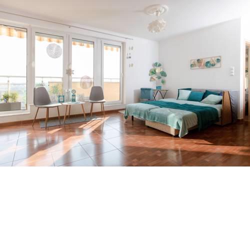 TOP FLOOR VIEW