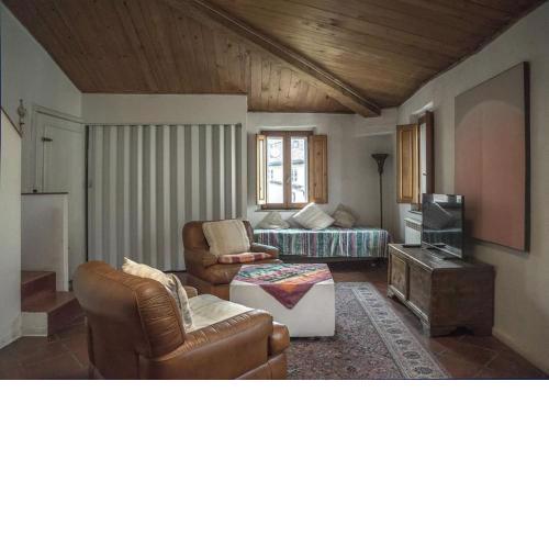 top location lucca