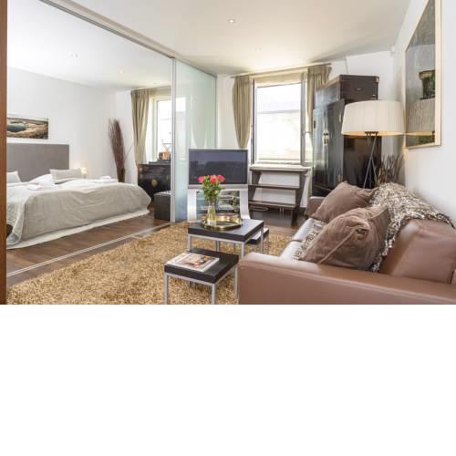 Top of Ambassador Apartment by welcome2vienna