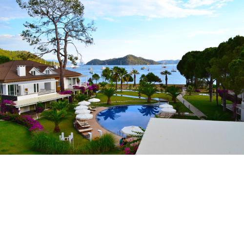 Topaz Suites by Villa Safiya