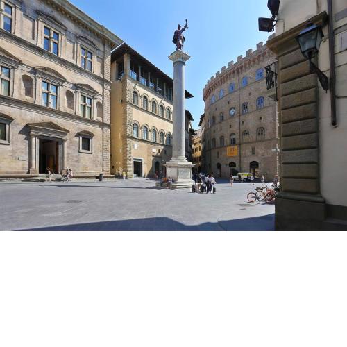 TORNABUONI apartment- hosted by Sweetstay