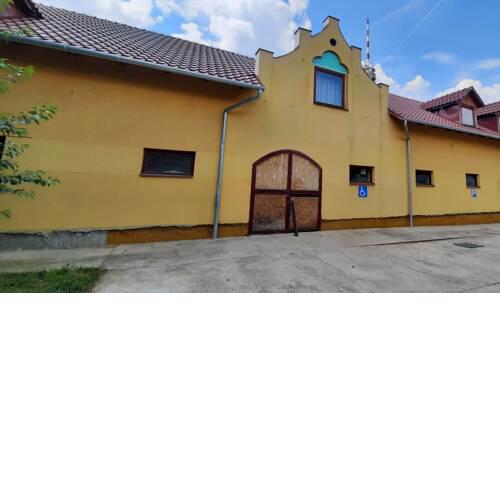 Torony Lovarda Magánszállás