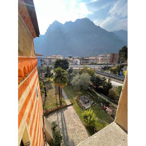 Torre Alboletta Apartment