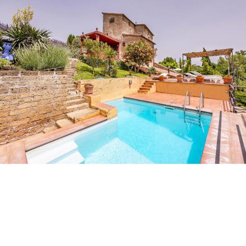 Torre Del Melograno With Heated Pool - Happy Rentals