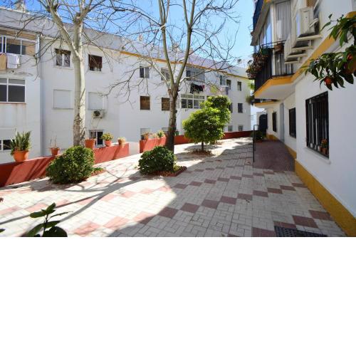 Torremolinos 3 Bed Apt near Town Centre