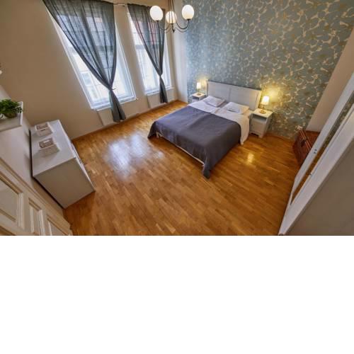 Town Hall Apartment