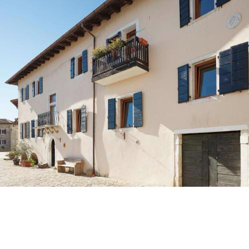 Traditional Apartment in Poffabro with Fireplace