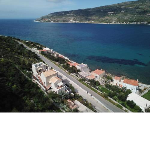 Traditional Apartments Plagiaki