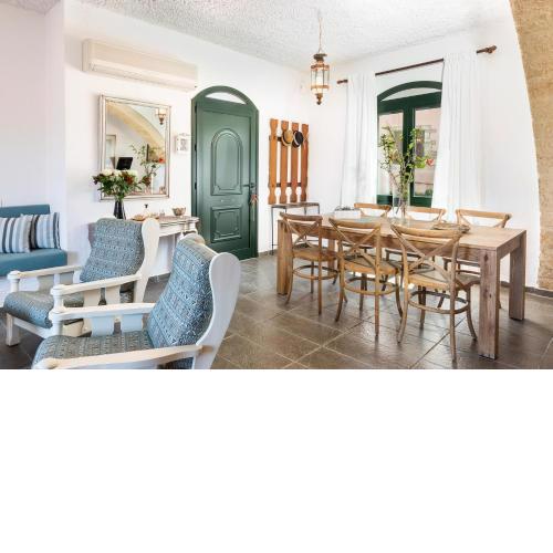 Traditional Sea Side Cottage