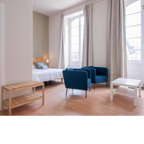 Traditional Triana House with 9 en-suite Bedrooms