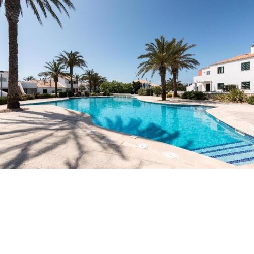 Tranquilo apartamento. Piscina, playa y relax.