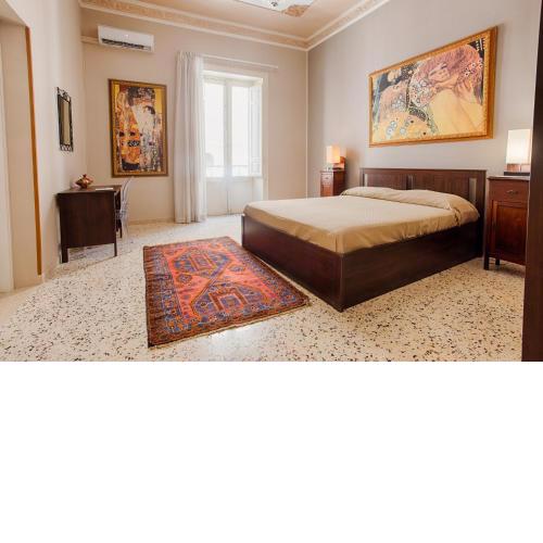 Trapani Roomy Apartment Near The Historic Center