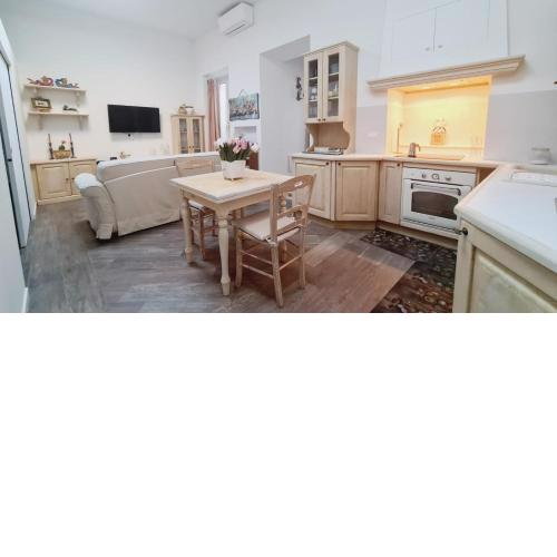 Trastevere rome's heart charming & cozy appartment 2