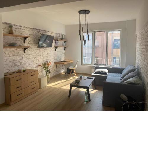 Trendy and stylish in city centre for business and leisure