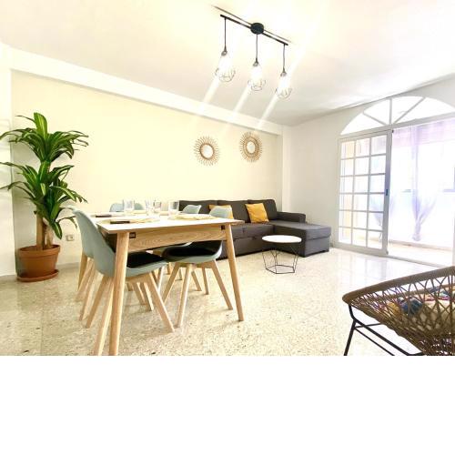 Trendy Homes El Puerto de Almería- Muy próximo a la Playa y Centro