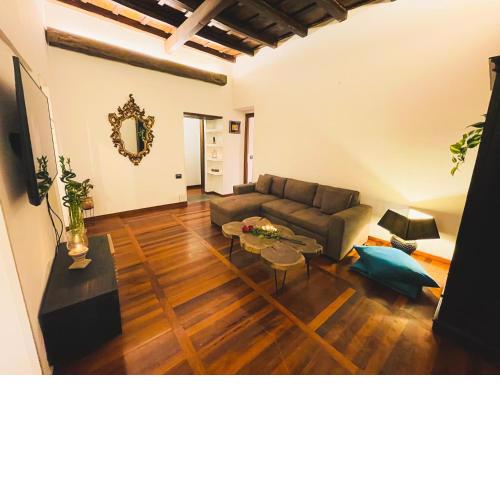 Trevi Fountain Luxury Guest House