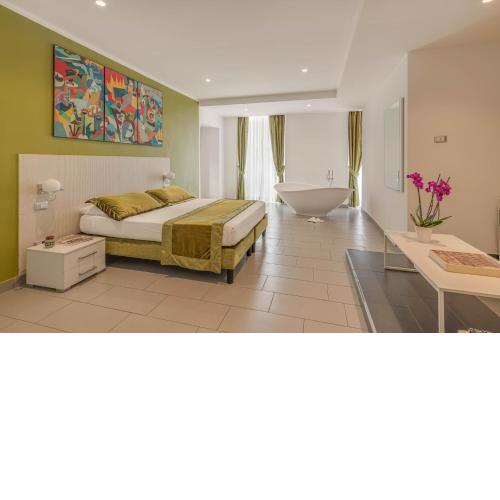 Trevi Palace Hotel