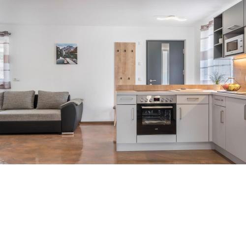 Trojer Apartment 2