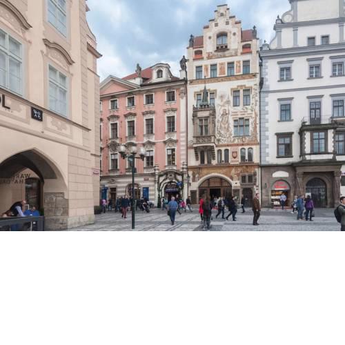 True Old Town Square Apartments