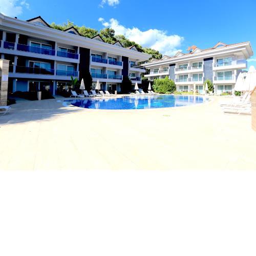 Truemar Hotels & Suites