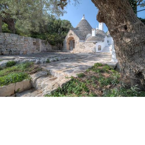 Trulli Capo di Lupo by Typney
