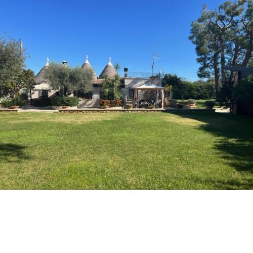 TRULLI DELLE NEVIERE