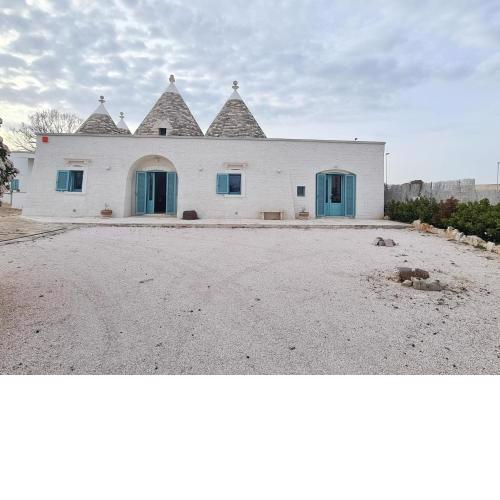 Trulli di Mina in Locorotondo