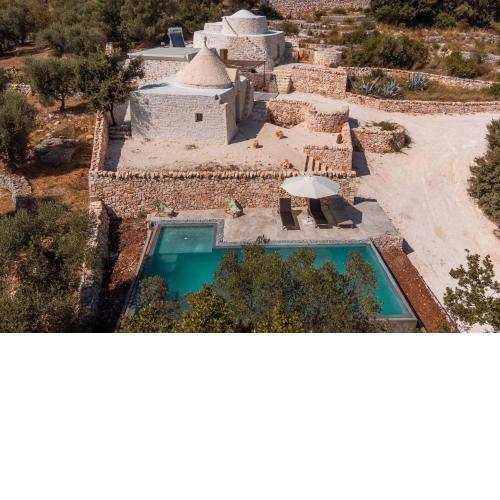 Trulli Meridiem con Piscina