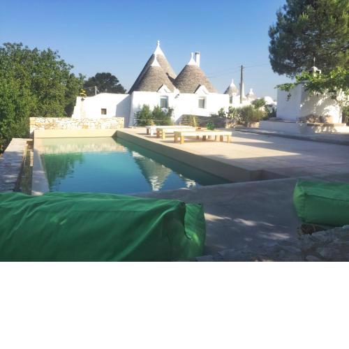 Trulli Settarte con piscina