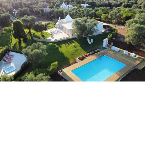 Trullo dei Sogni con Piscina e Jacuzzi