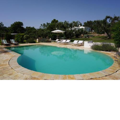 Trullo della Fontana di Sant'Anna - Max 10 guests, infinity swimming pool, 5 bedrooms, 4 bathrooms, wonderful garden